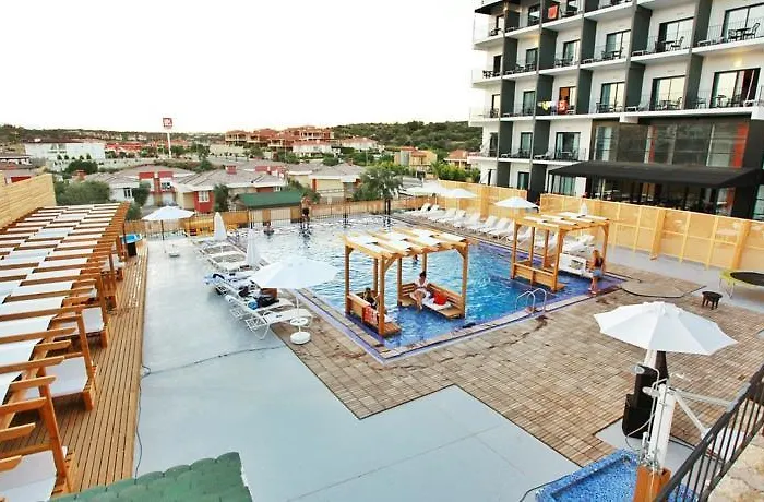 Loveyou Çeşme